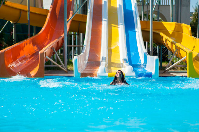 340 Water Park Slogan Ideas That Will Make a Splash